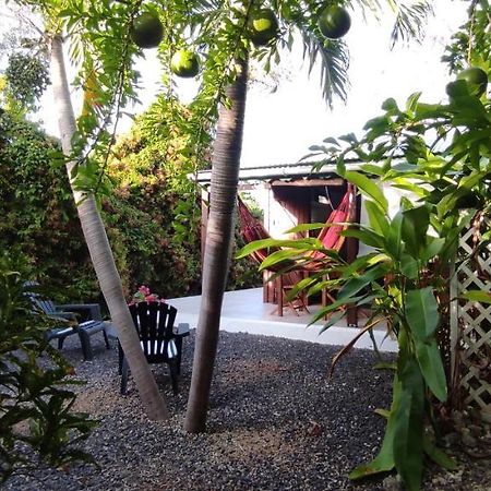 Bungalow Tout Confort Avec Piscine Partagee A 5 Mn De La Mer Сен Франсоа Екстериор снимка