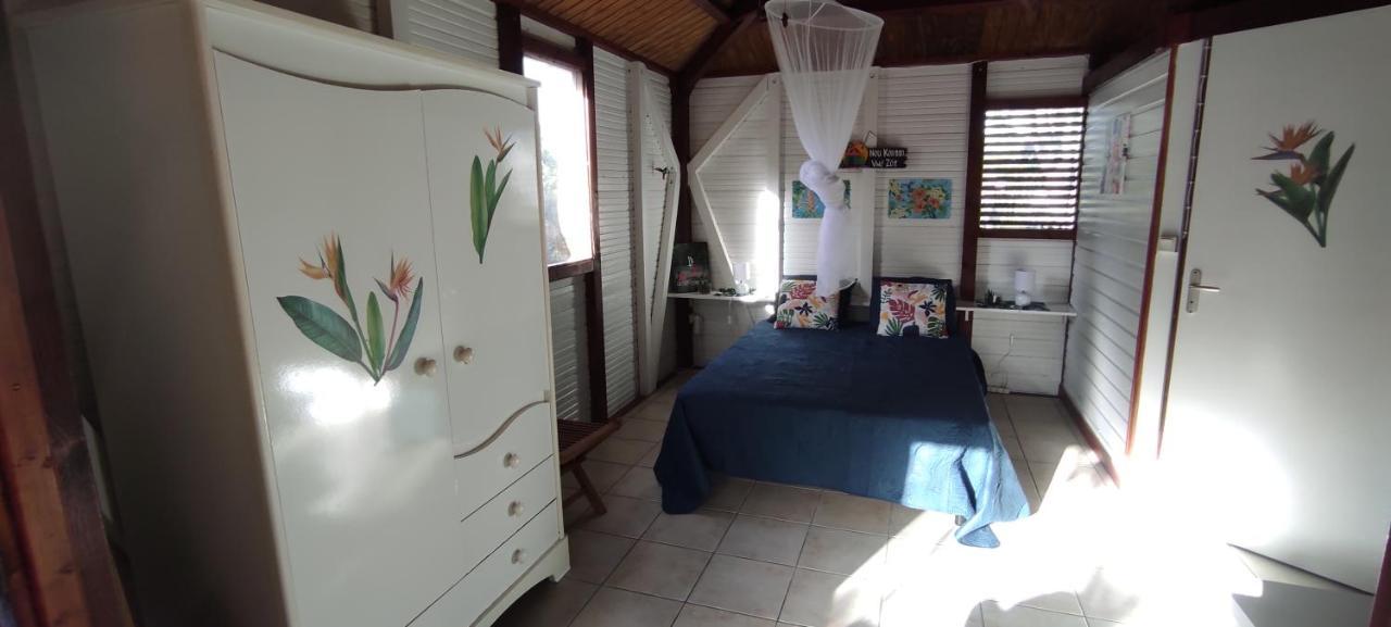 Bungalow Tout Confort Avec Piscine Partagee A 5 Mn De La Mer Сен Франсоа Екстериор снимка